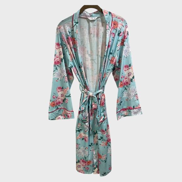 Maternity Floral Robe with Pockets Size Large - Picture 3 of 11